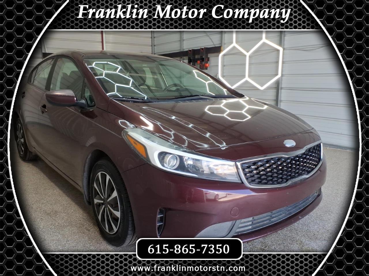 2017 Kia Forte LX AT's photo