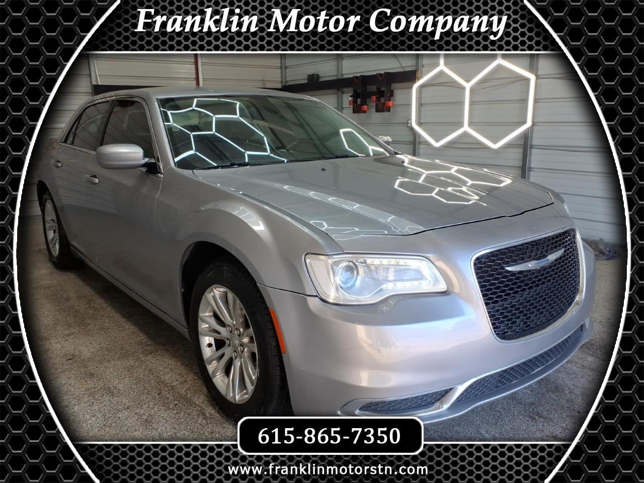 2016 Chrysler 300 Limited RWD
