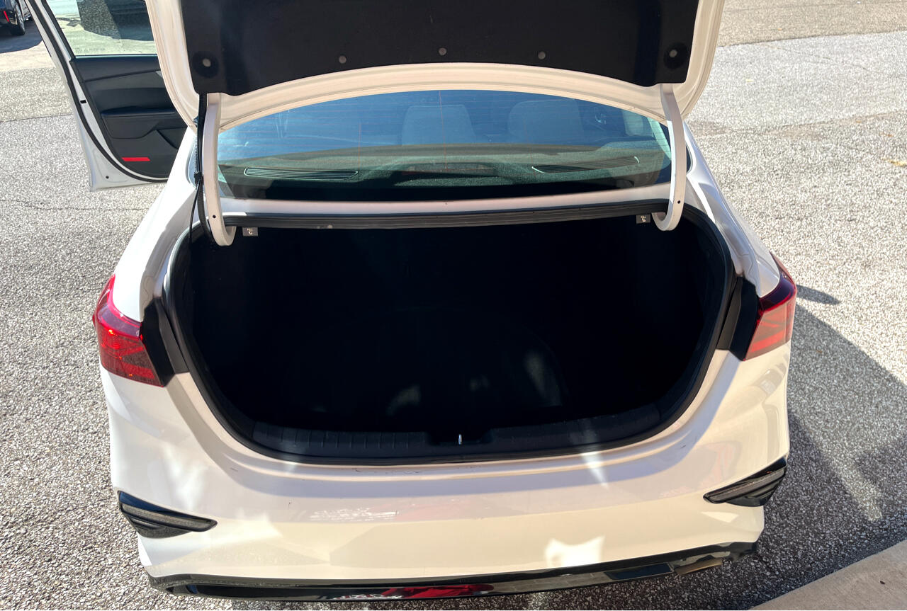 Kia Forte LXS IVT 2020 Kia Forte LXS IVT 2020