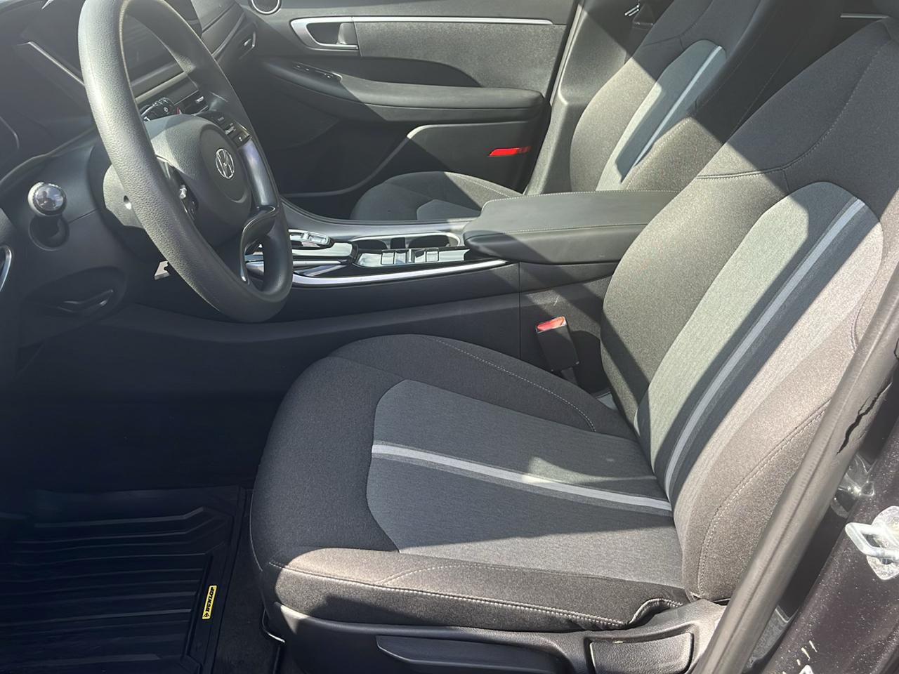 Hyundai Sonata SE 2.5L 2021