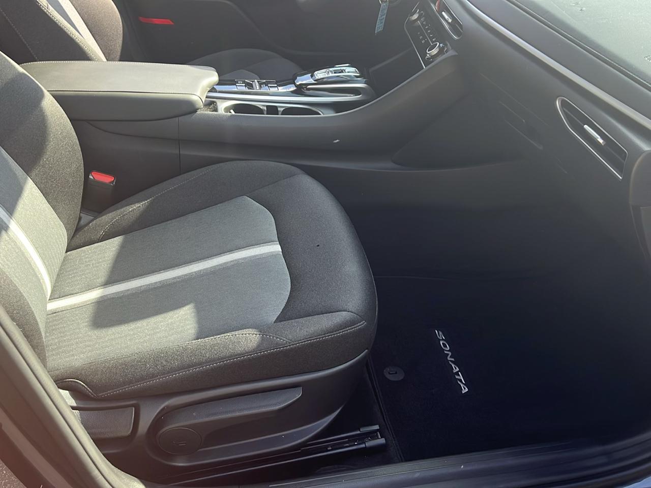 Hyundai Sonata SE 2.5L 2021