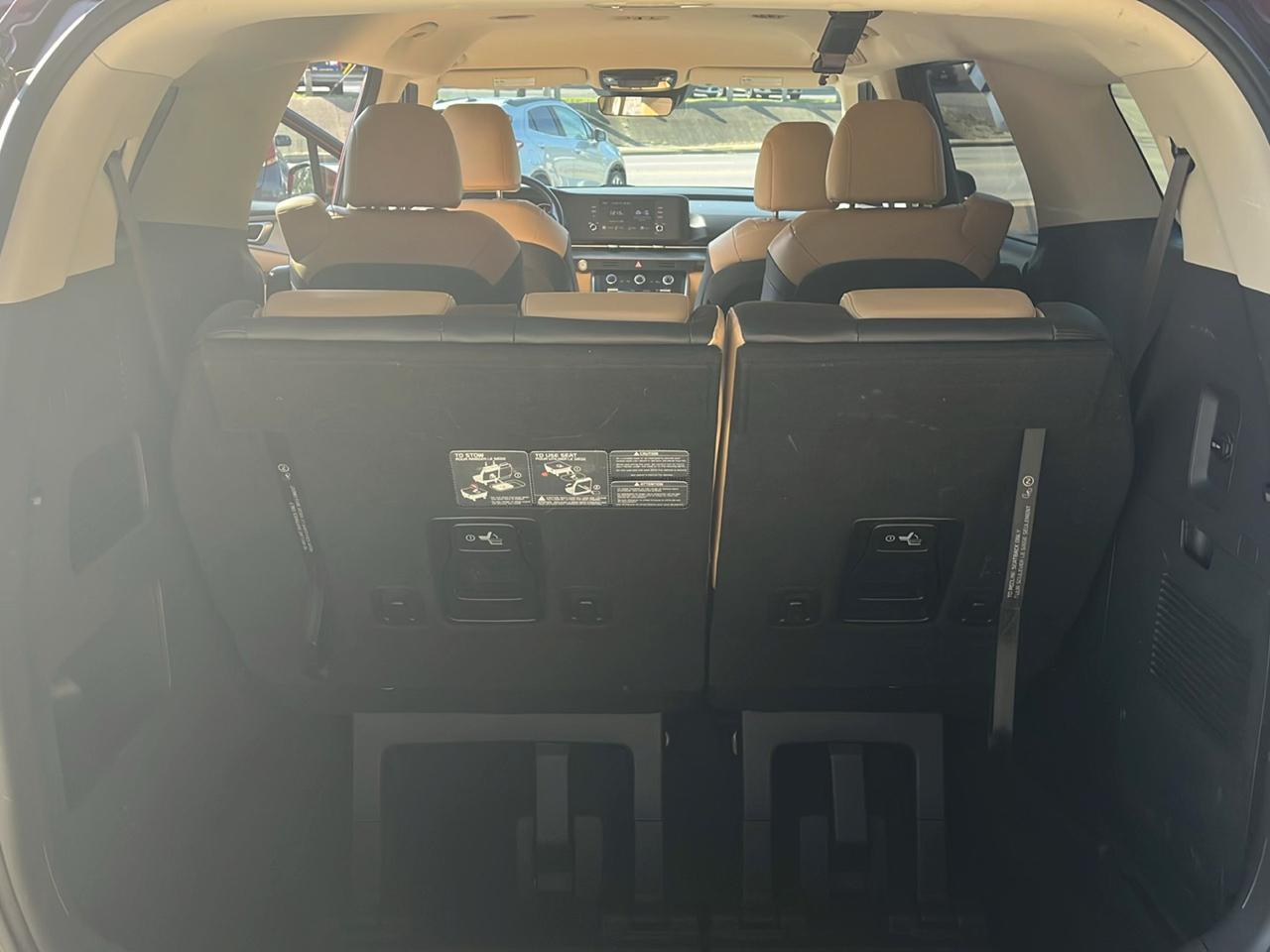 Kia Carnival LX FWD w/Seat Pkg 2023