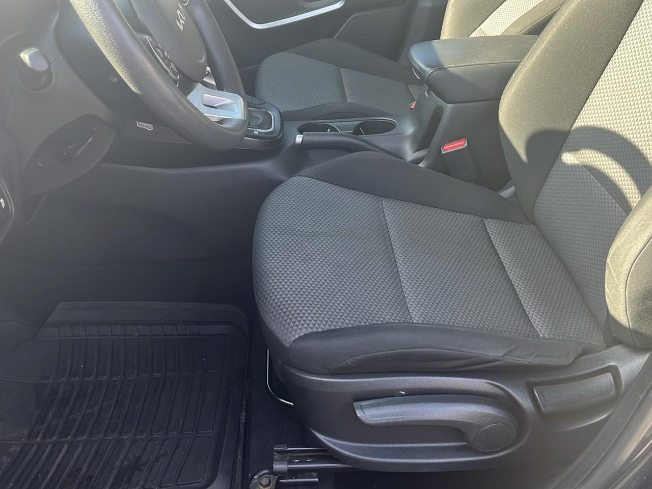 Kia Soul LX IVT 2022
