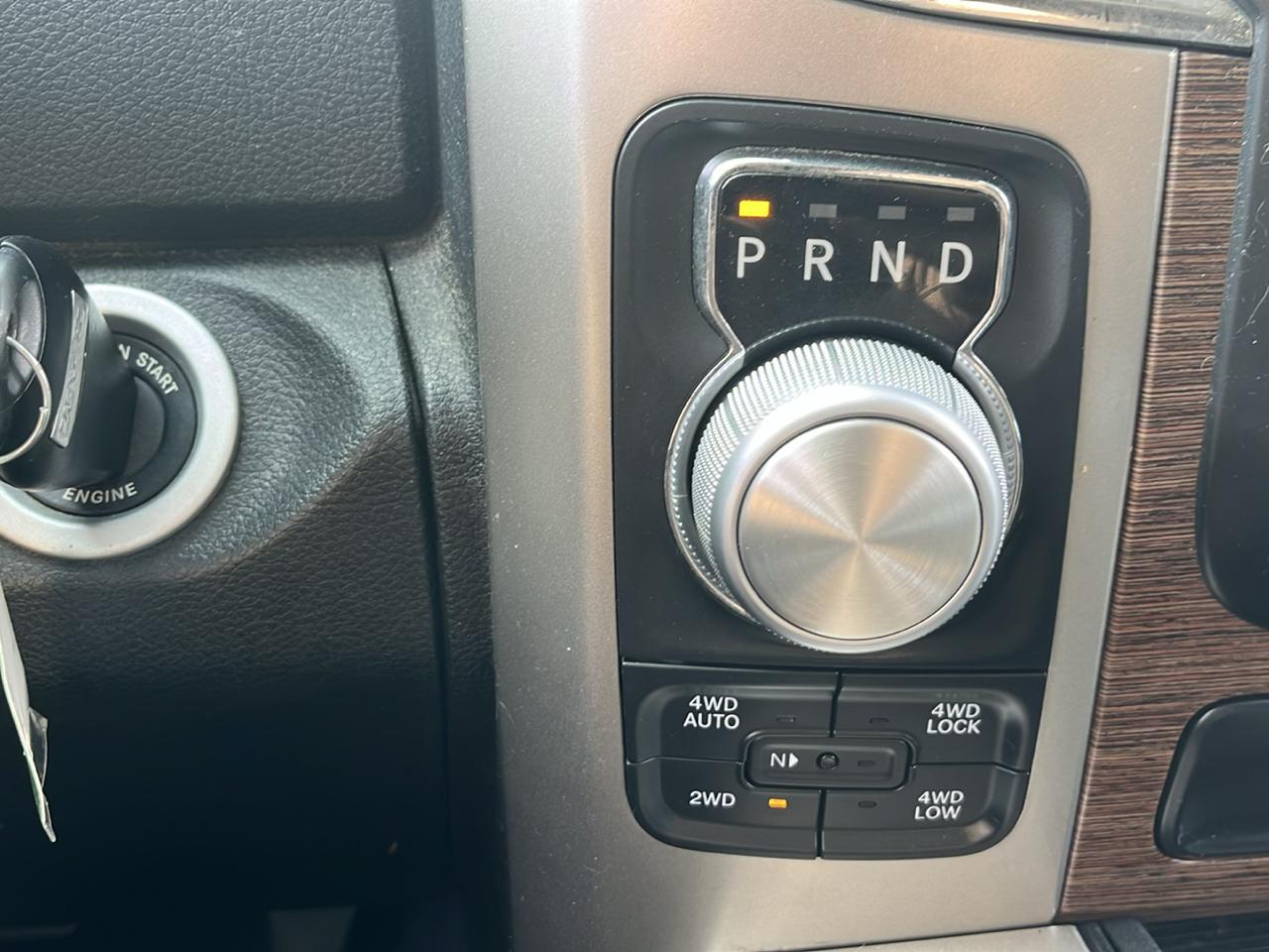 RAM 1500 Laramie Quad Cab 4WD 2018
