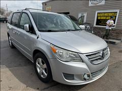 2011 Volkswagen Routan 