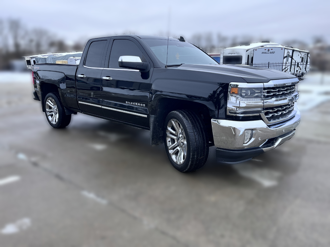Chevrolet Silverado 1500 LTZ Double Cab Short Box 4WD 2016