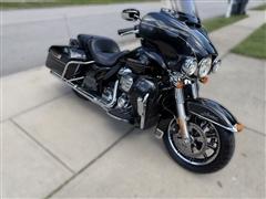 2017 Harley-Davidson FLHTK 