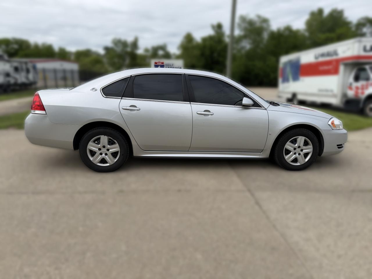 2009 Chevrolet Impala LS - Photo 6