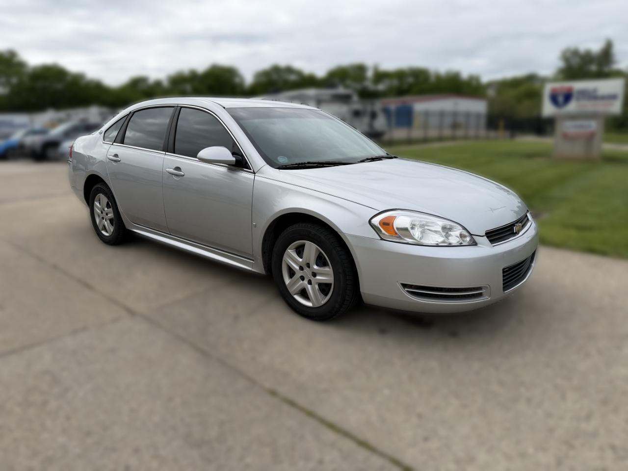 2009 Chevrolet Impala LS - Photo 7