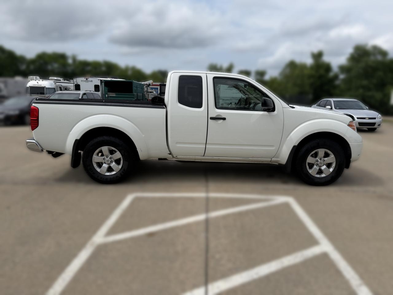 2013 Nissan Frontier SV - Photo 7