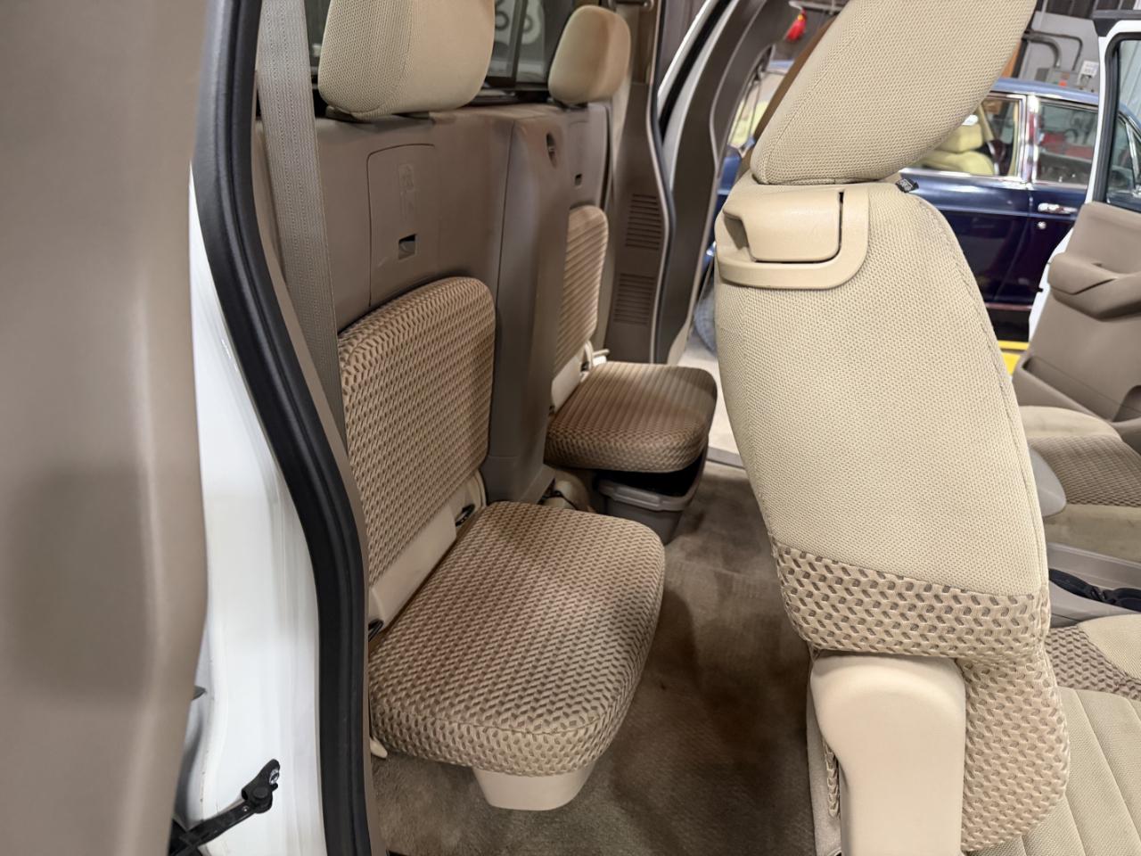 2013 Nissan Frontier SV - Photo 14