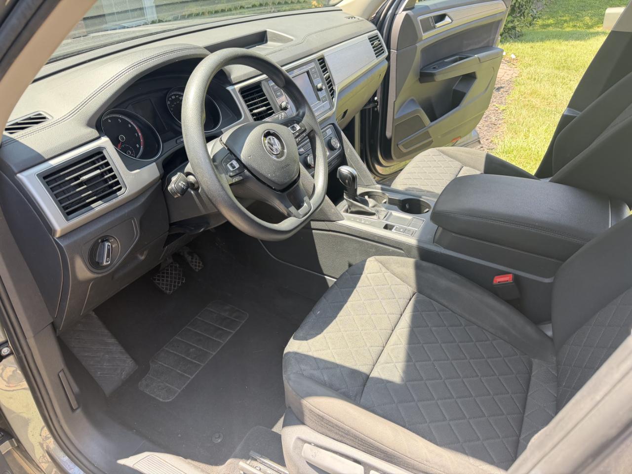 Volkswagen Atlas S 2019