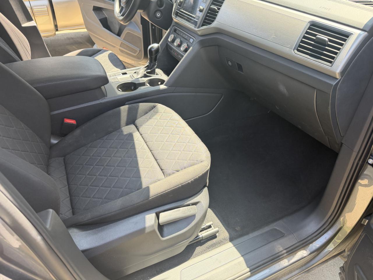 Volkswagen Atlas S 2019