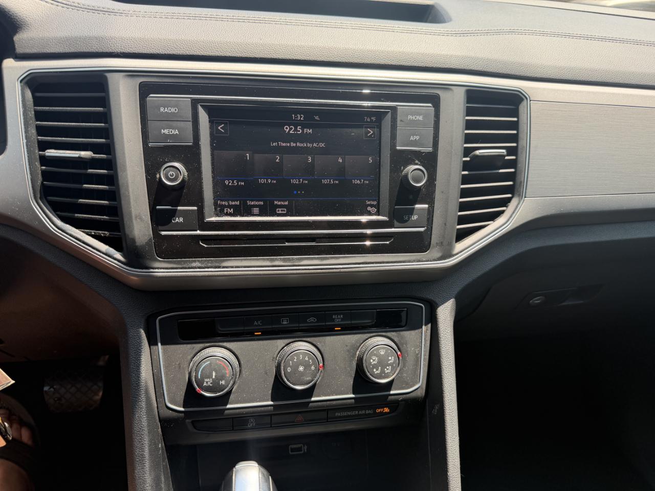 Volkswagen Atlas S 2019