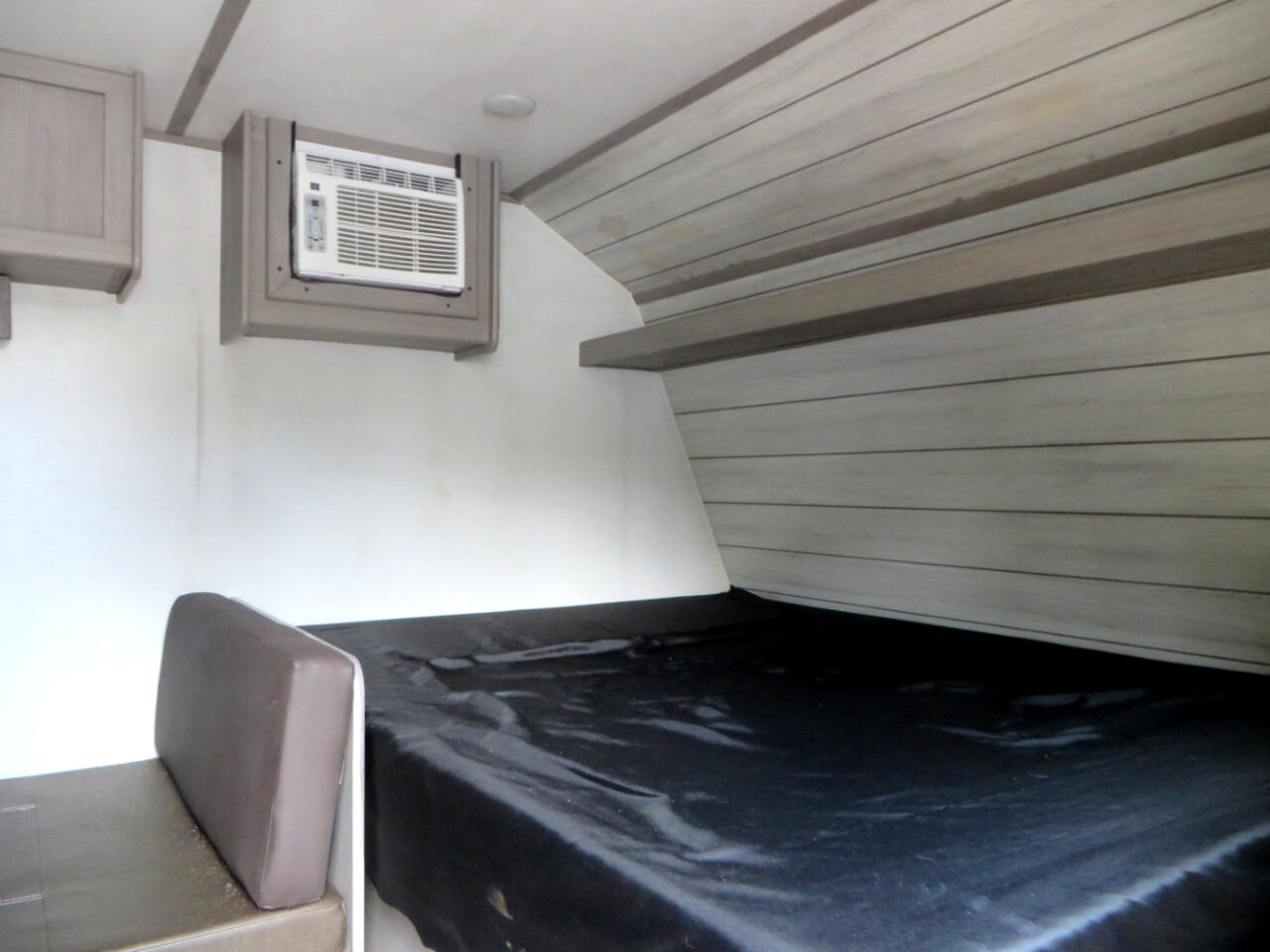 Coleman Travel Trailer  2024 Coleman Travel Trailer  2024