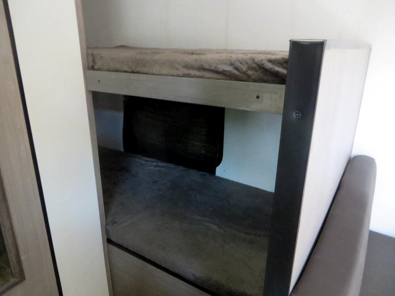 Coleman Travel Trailer  2024 Coleman Travel Trailer  2024
