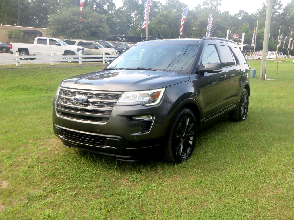 2018 Ford Explorer XLT photo 2