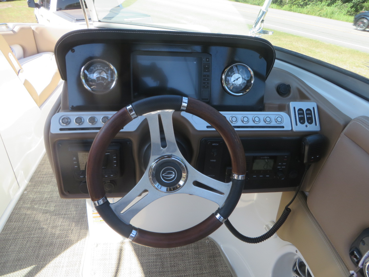 Crownline Eclipse Series  2021 Crownline Eclipse Series  2021