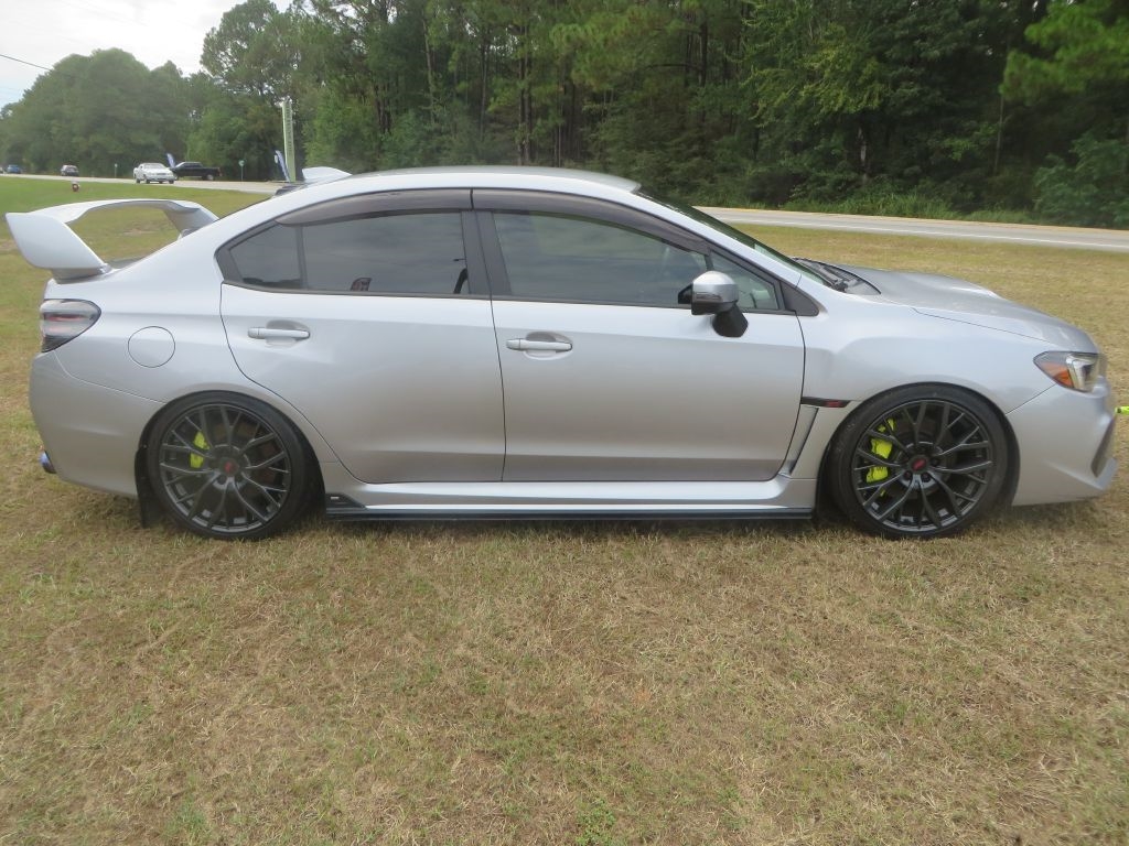 2019 Subaru WRX STI Base photo 4