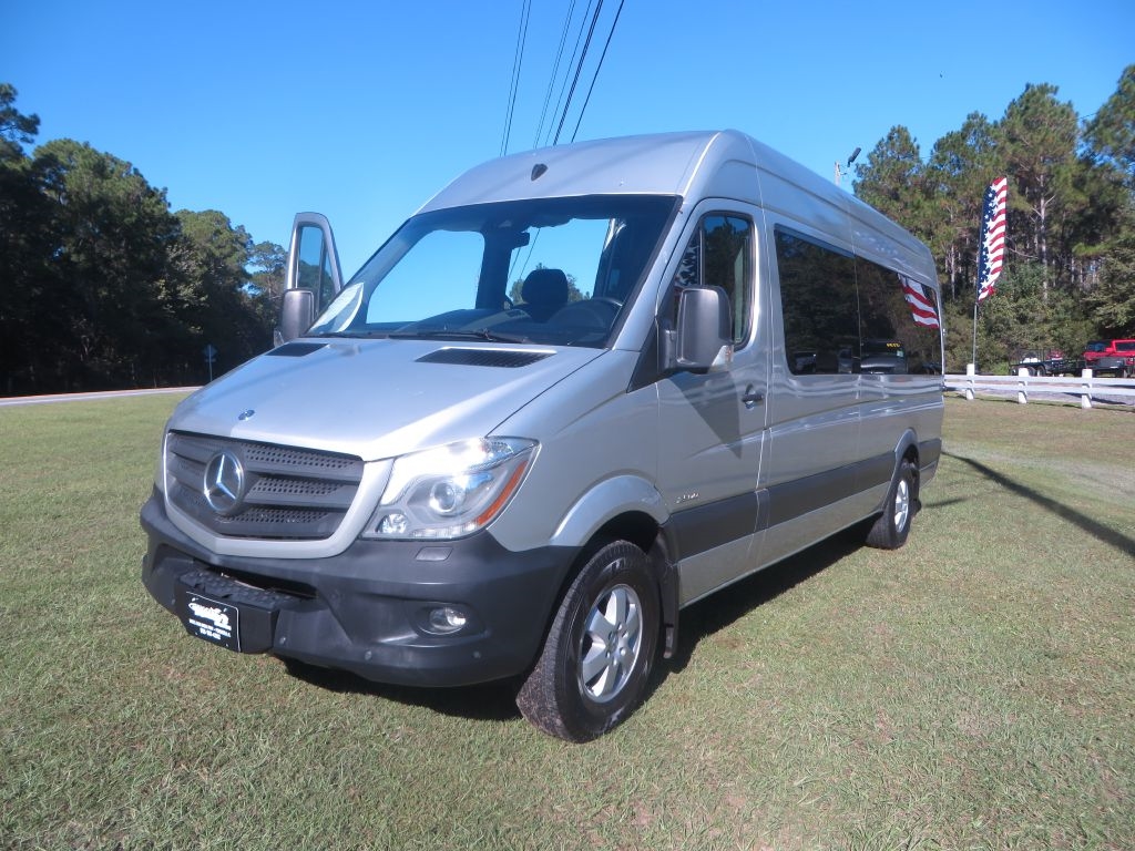 Mercedes-Benz Sprinter Passenger Vans  2015 Mercedes-Benz Sprinter Passenger Vans  2015
