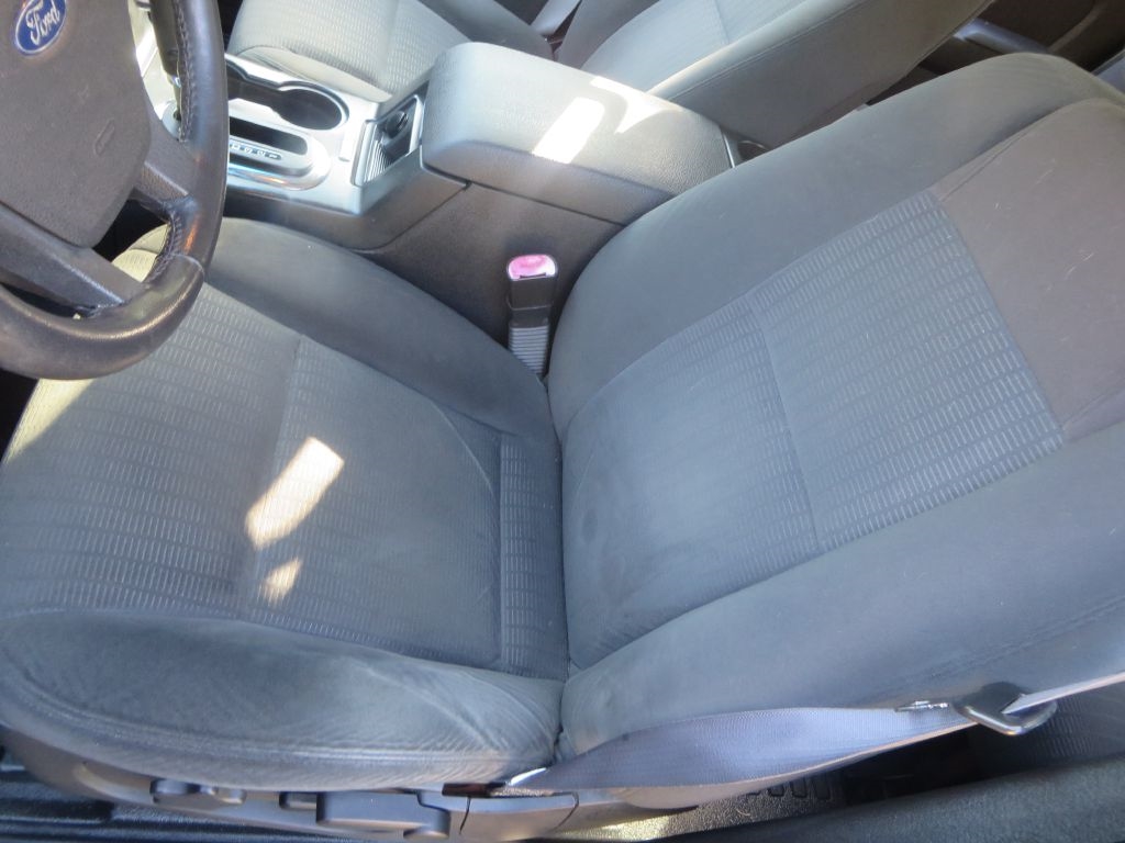 Ford Explorer Sport Trac XLT 2010