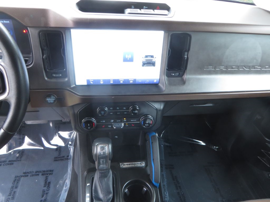 Ford Bronco  2022 Ford Bronco  2022