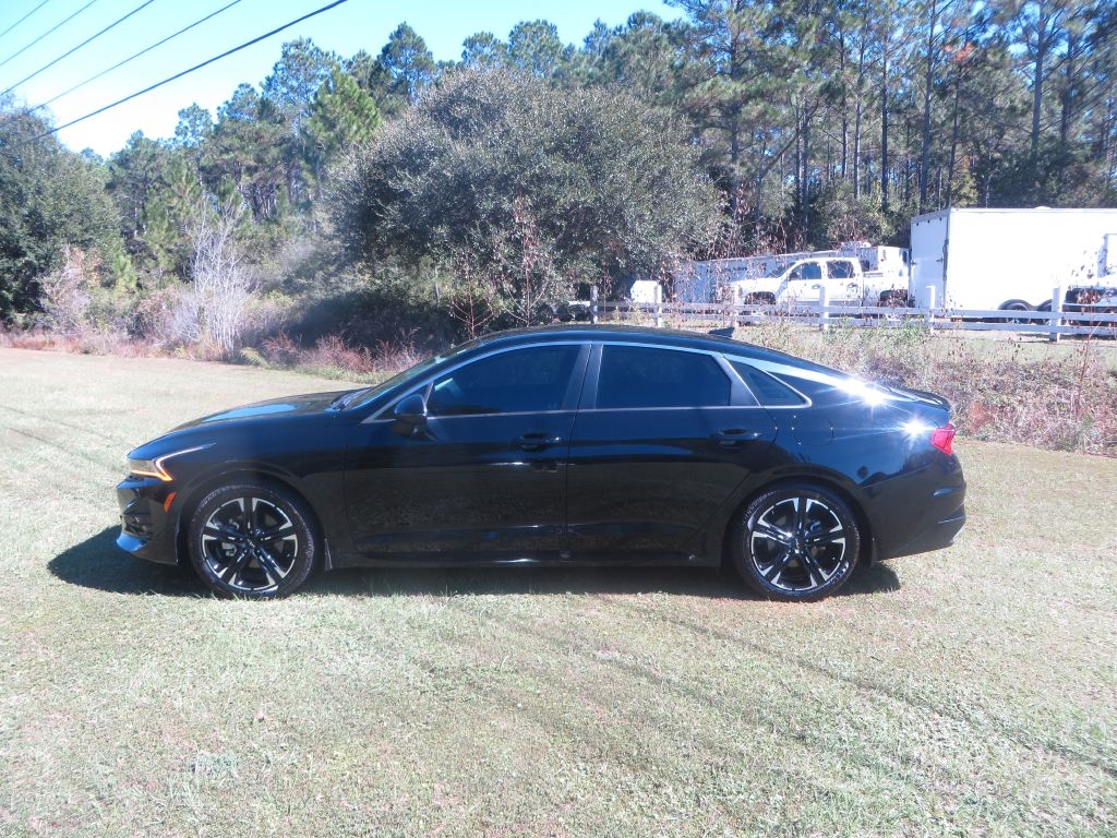 2022 Kia K5 GT LINE
