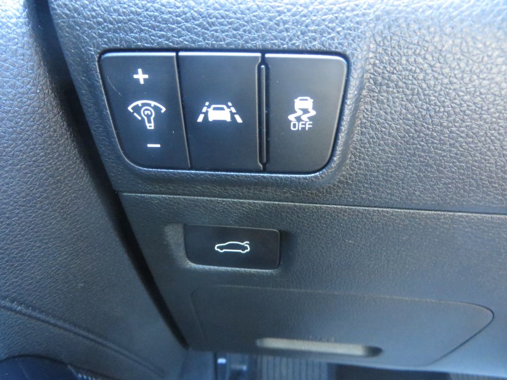 Kia K5  2022 Kia K5  2022