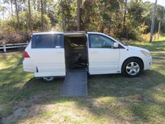 2009 Volkswagen Routan 