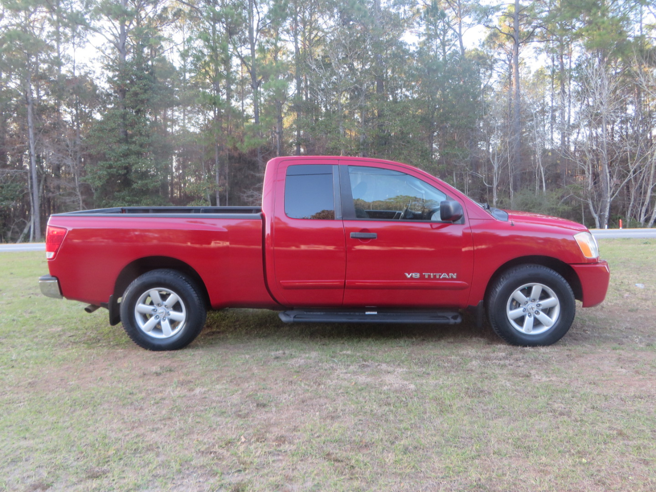Nissan Titan SV 2011