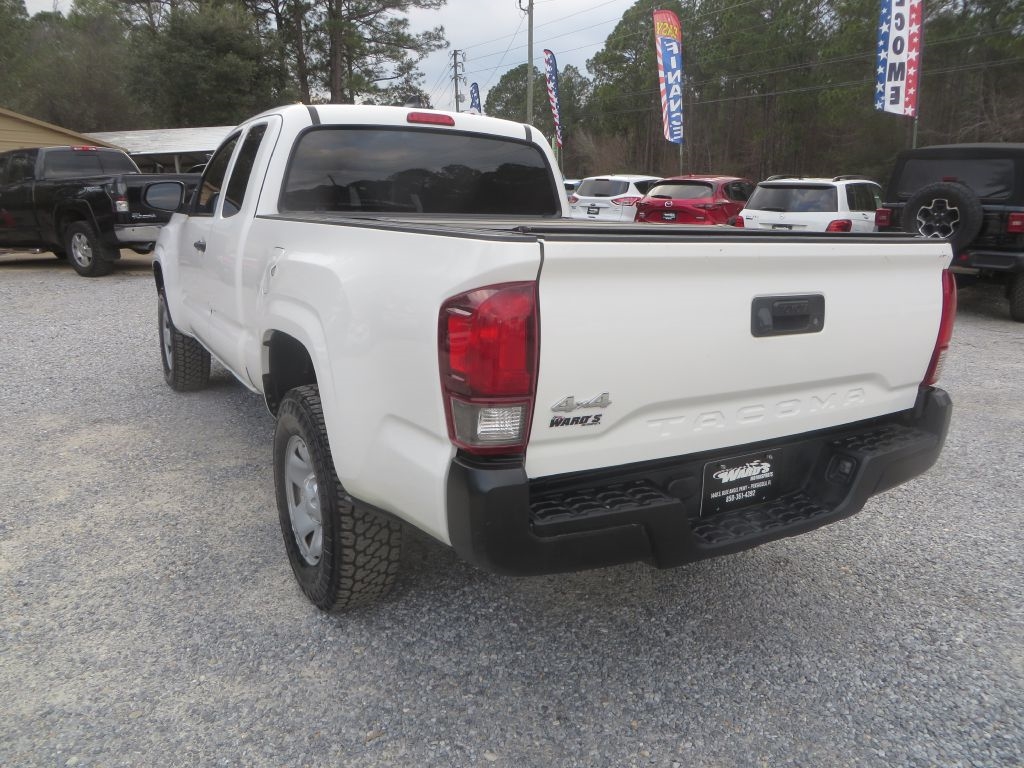 Toyota Tacoma 4WD  2021