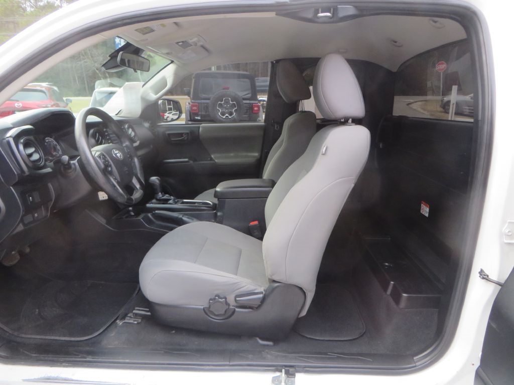 Toyota Tacoma 4WD  2021