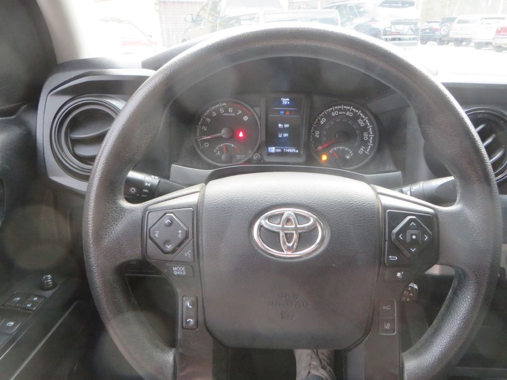 Toyota Tacoma 4WD  2021