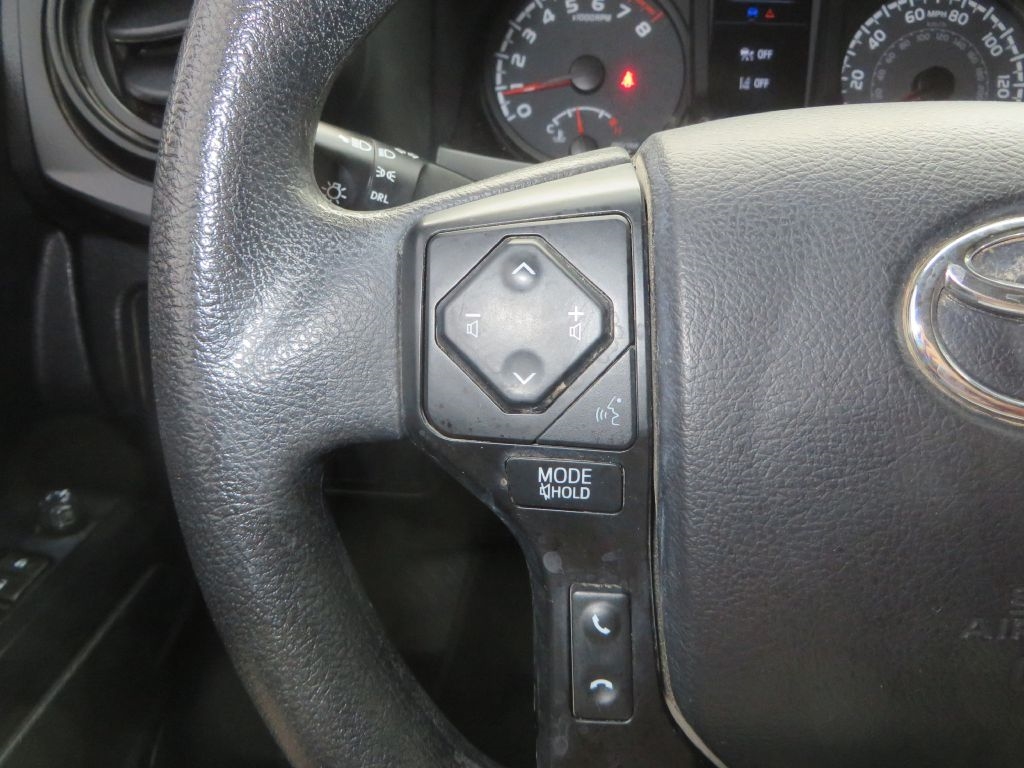 Toyota Tacoma 4WD  2021