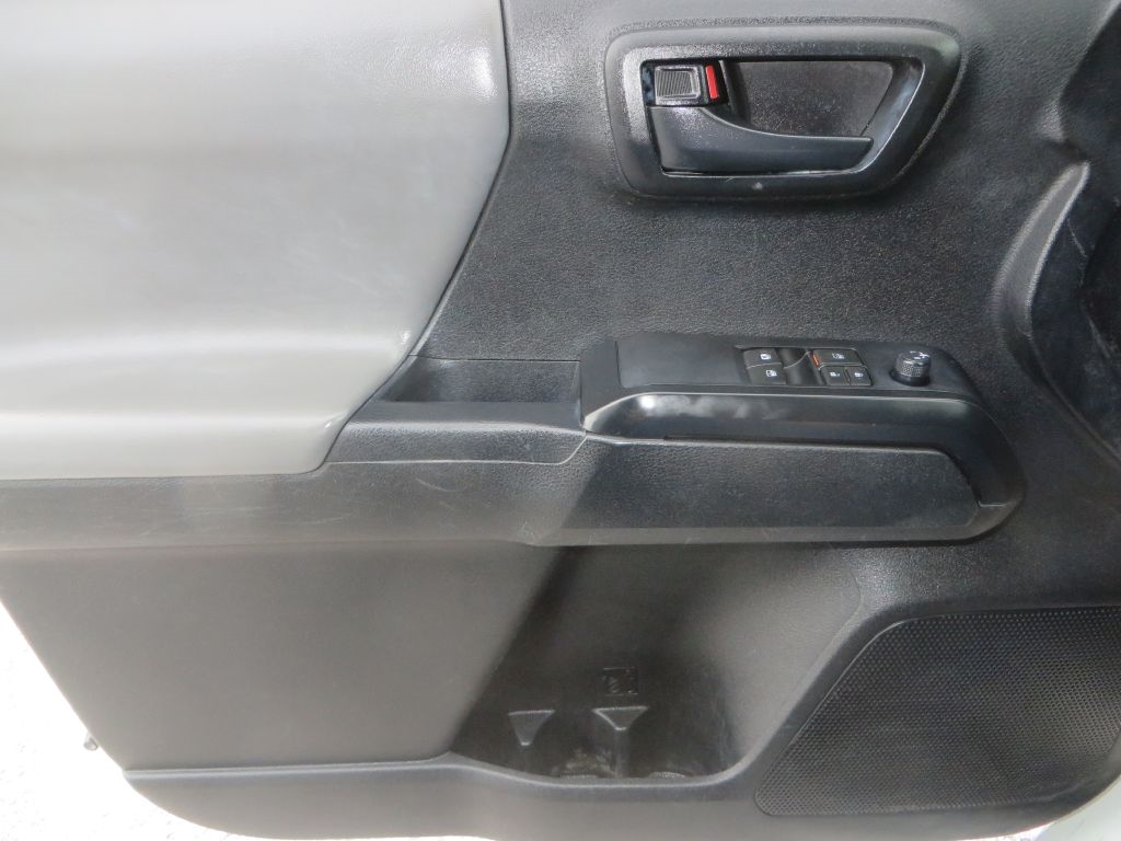 Toyota Tacoma 4WD  2021