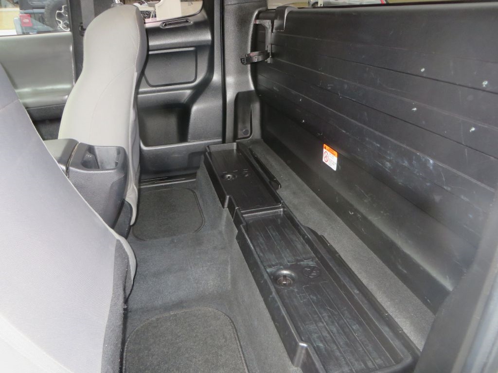 Toyota Tacoma 4WD  2021