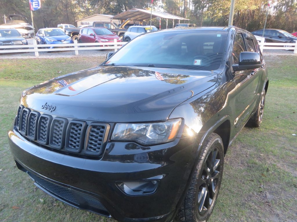 Jeep Grand Cherokee Laredo 2018