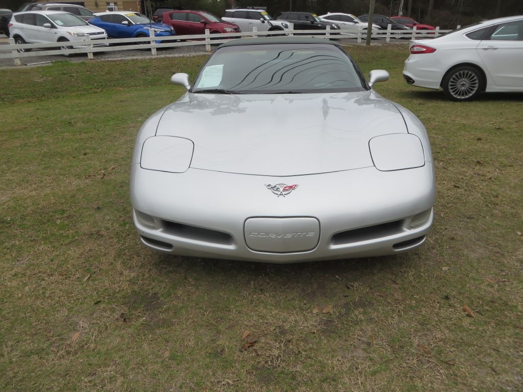 Chevrolet Corvette  2003