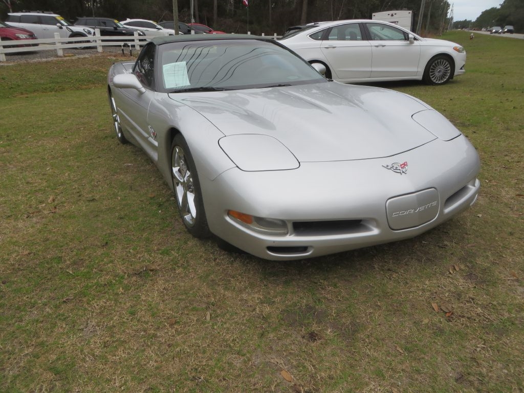 Chevrolet Corvette  2003