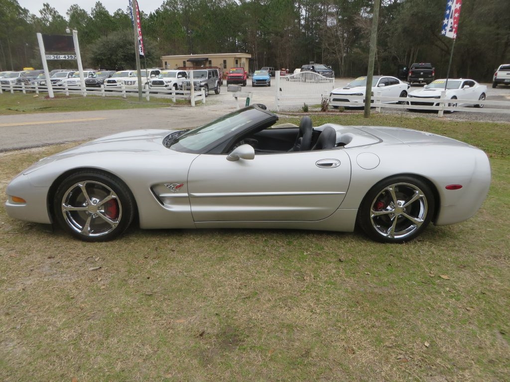 Chevrolet Corvette  2003