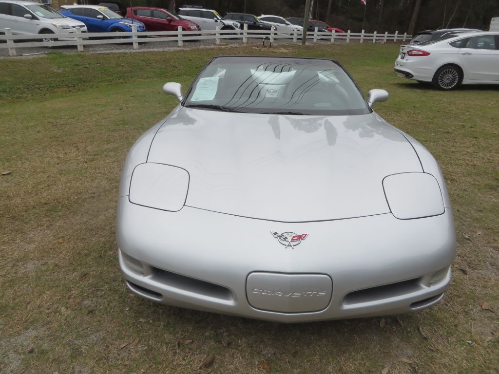 Chevrolet Corvette  2003