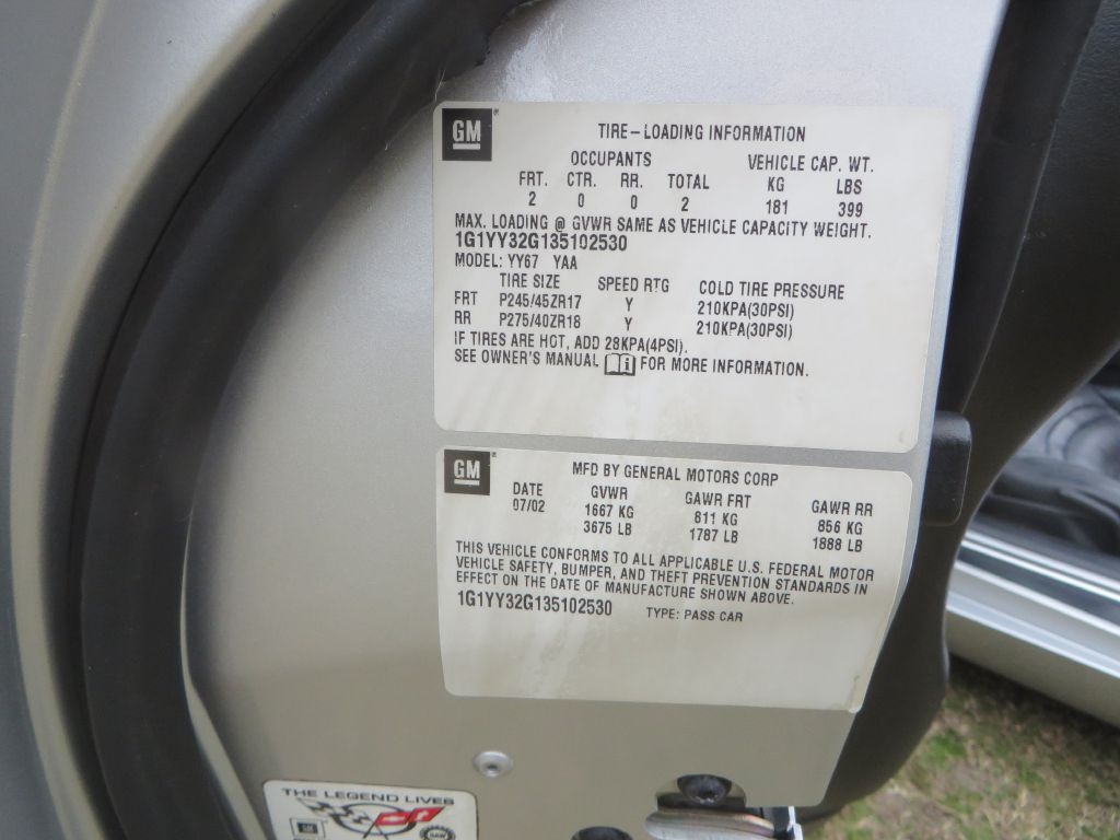 Chevrolet Corvette  2003