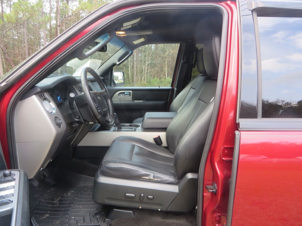 Ford Expedition  2015