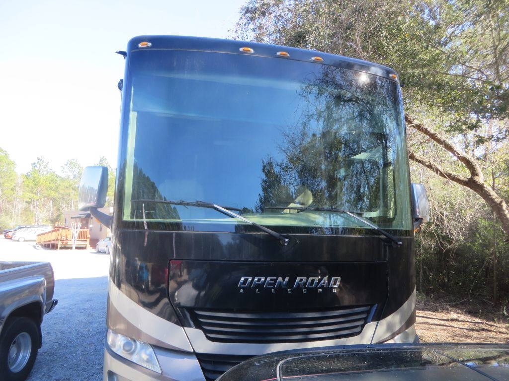 Tiffin Motorhomes Allegro  2019