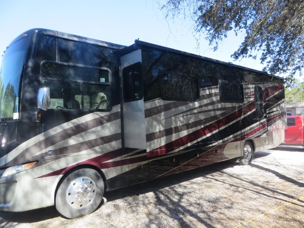 Tiffin Motorhomes Allegro  2019
