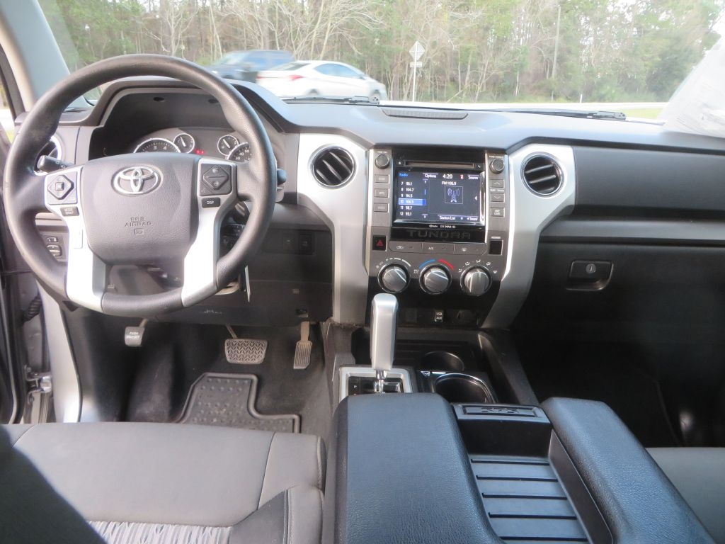 Toyota Tundra 2WD Truck  2014
