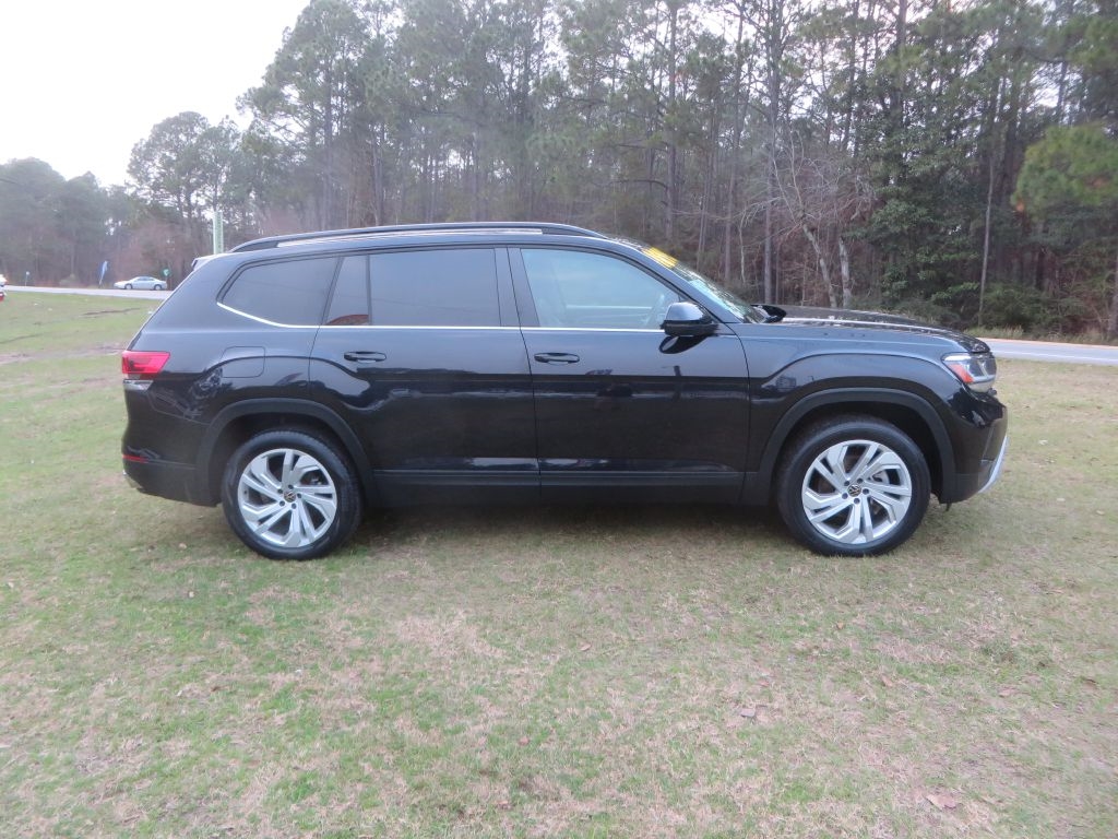 Volkswagen Atlas SE 2021