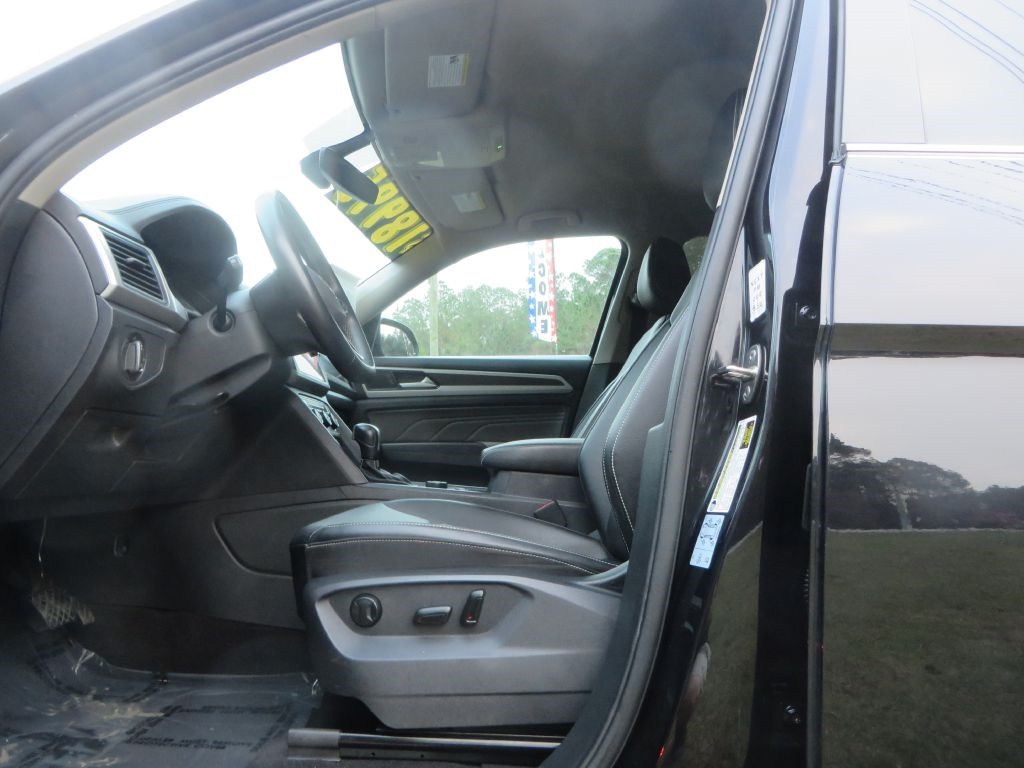 Volkswagen Atlas SE 2021