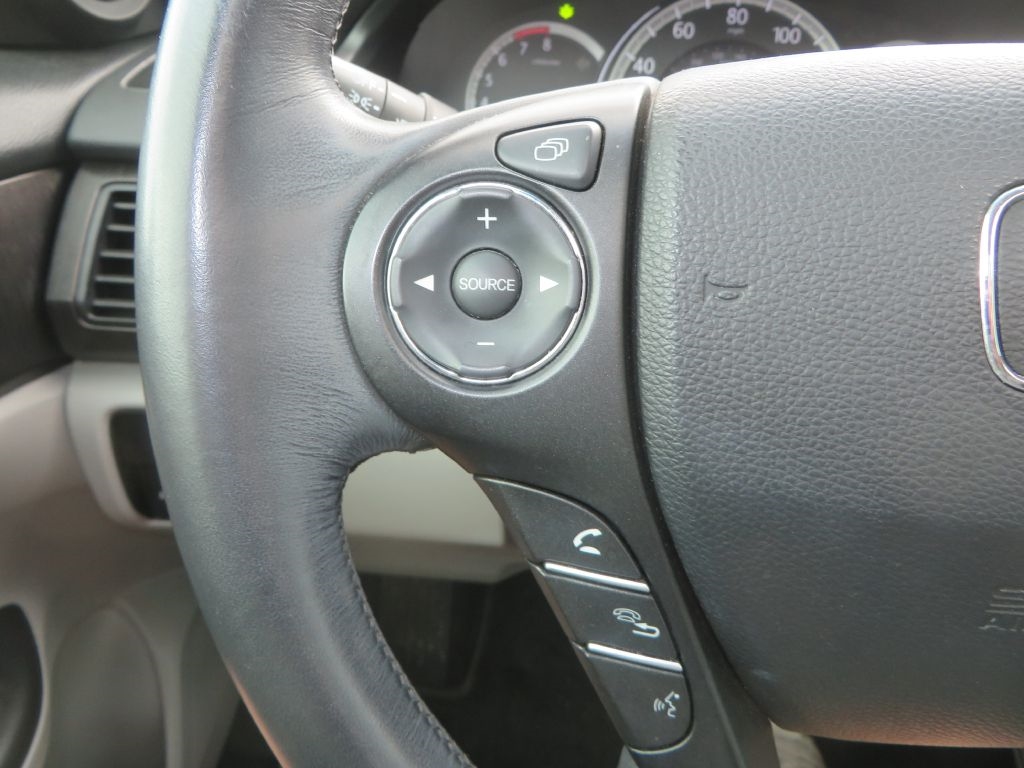 Honda Accord Sdn  2013