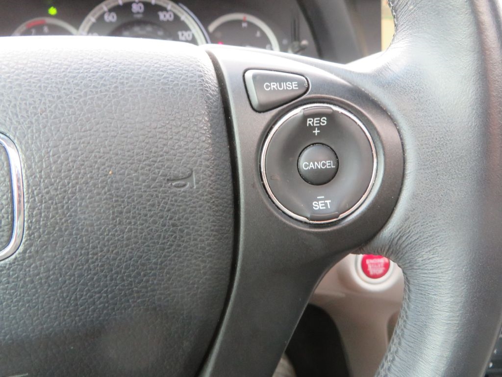 Honda Accord Sdn  2013